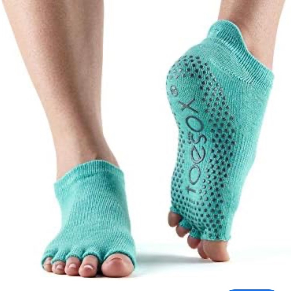 ToeSox Low Rise Grip Socks